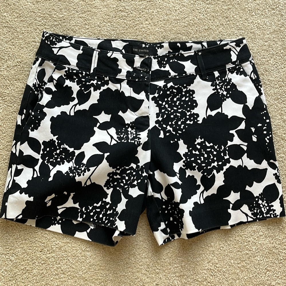 The Limited Shorts, like new!